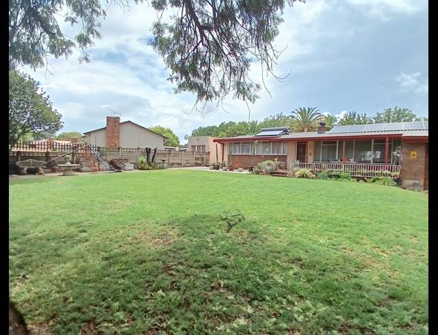 5 BEDROOM HOUSE FOR SALE IN SASOLBURG EXT 15
